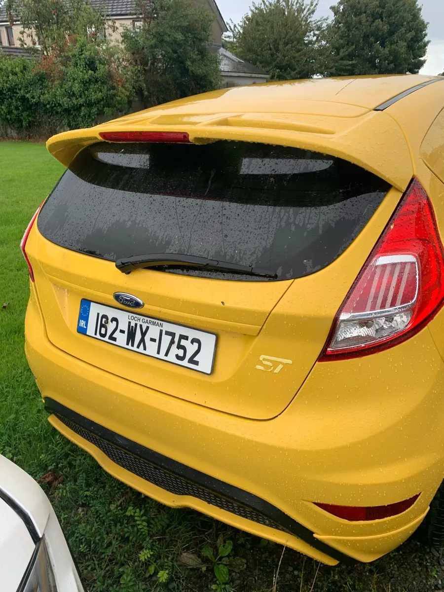 Ford fiesta - Image 4
