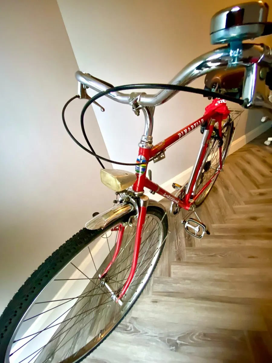 Vintage bicycle - Image 1