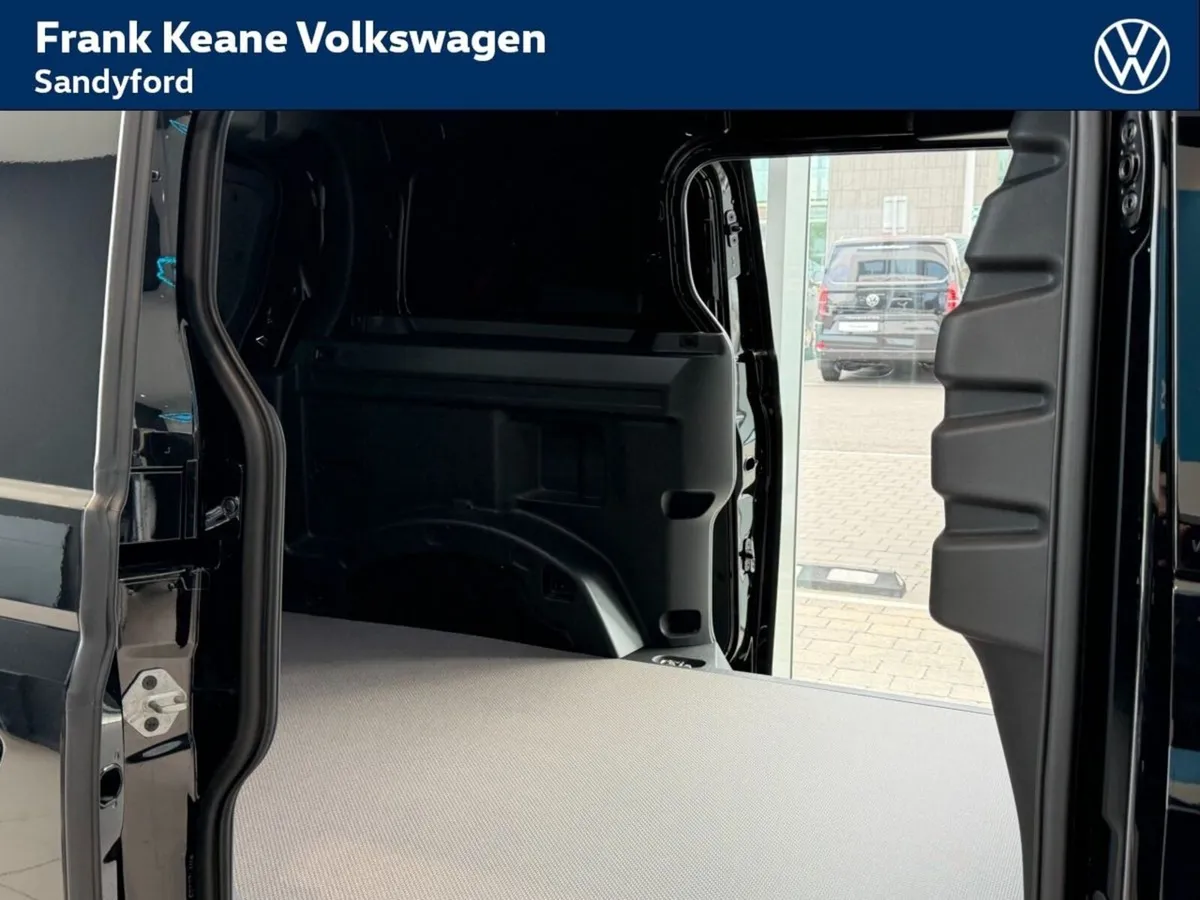 Volkswagen ID.Buzz Cargo EDITION 282BHP *FOLDING T - Image 3