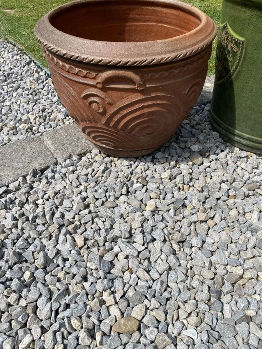 outdoor pots - Image 2