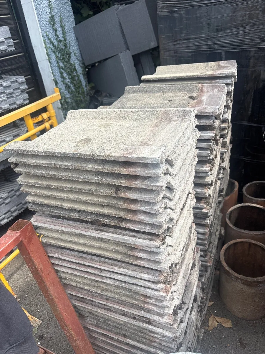 Concrete tiles - Image 1