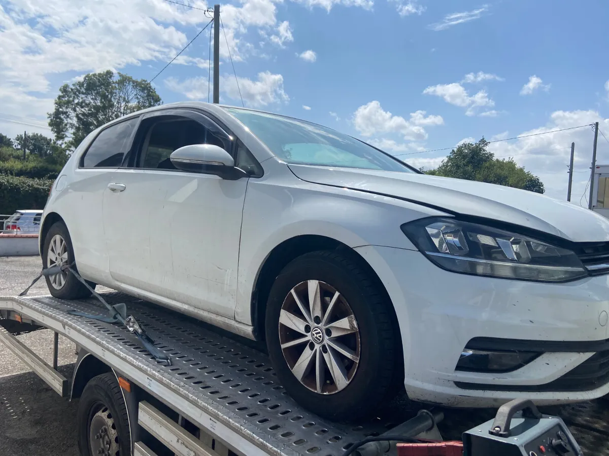 2018 Volkswagen Golf van engine trouble - Image 3