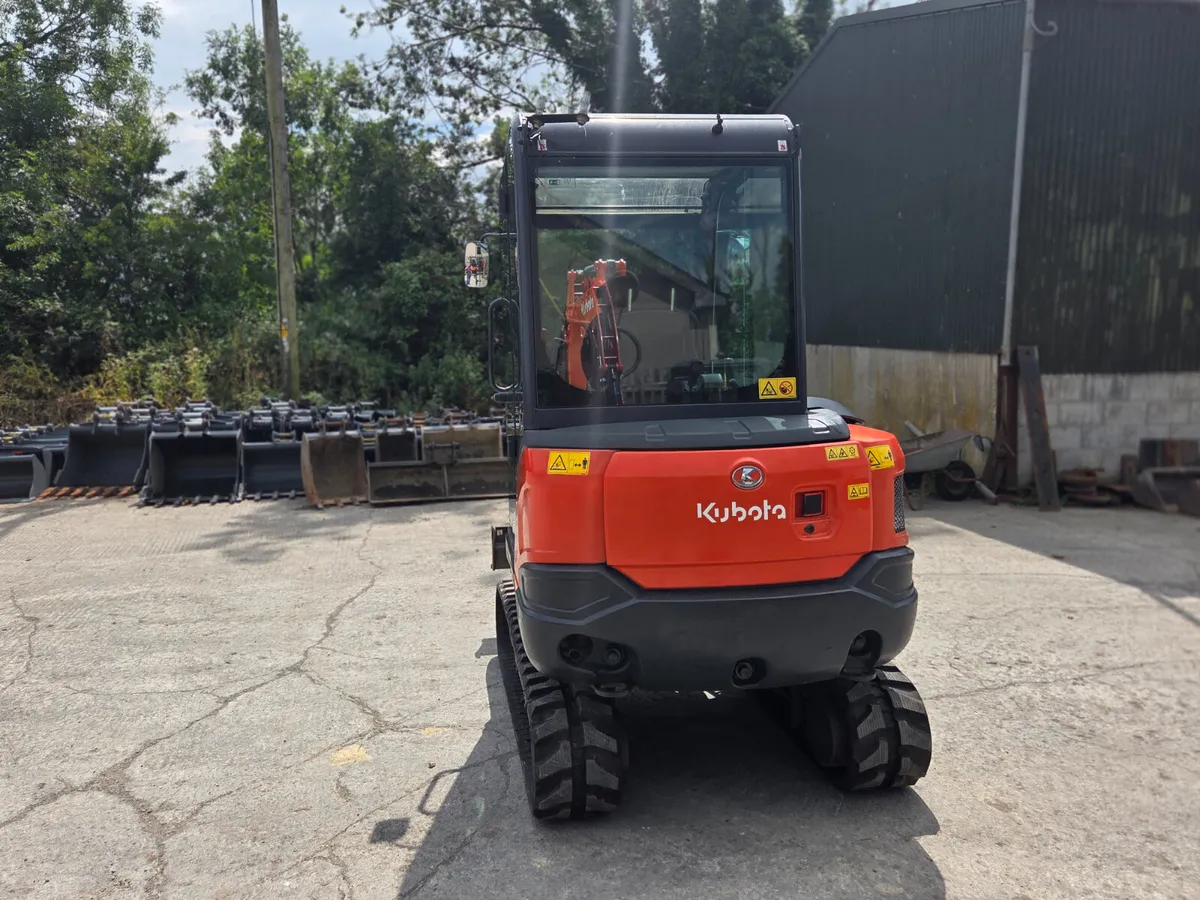 KUBOTA  KX027-4   (2021) - Image 3