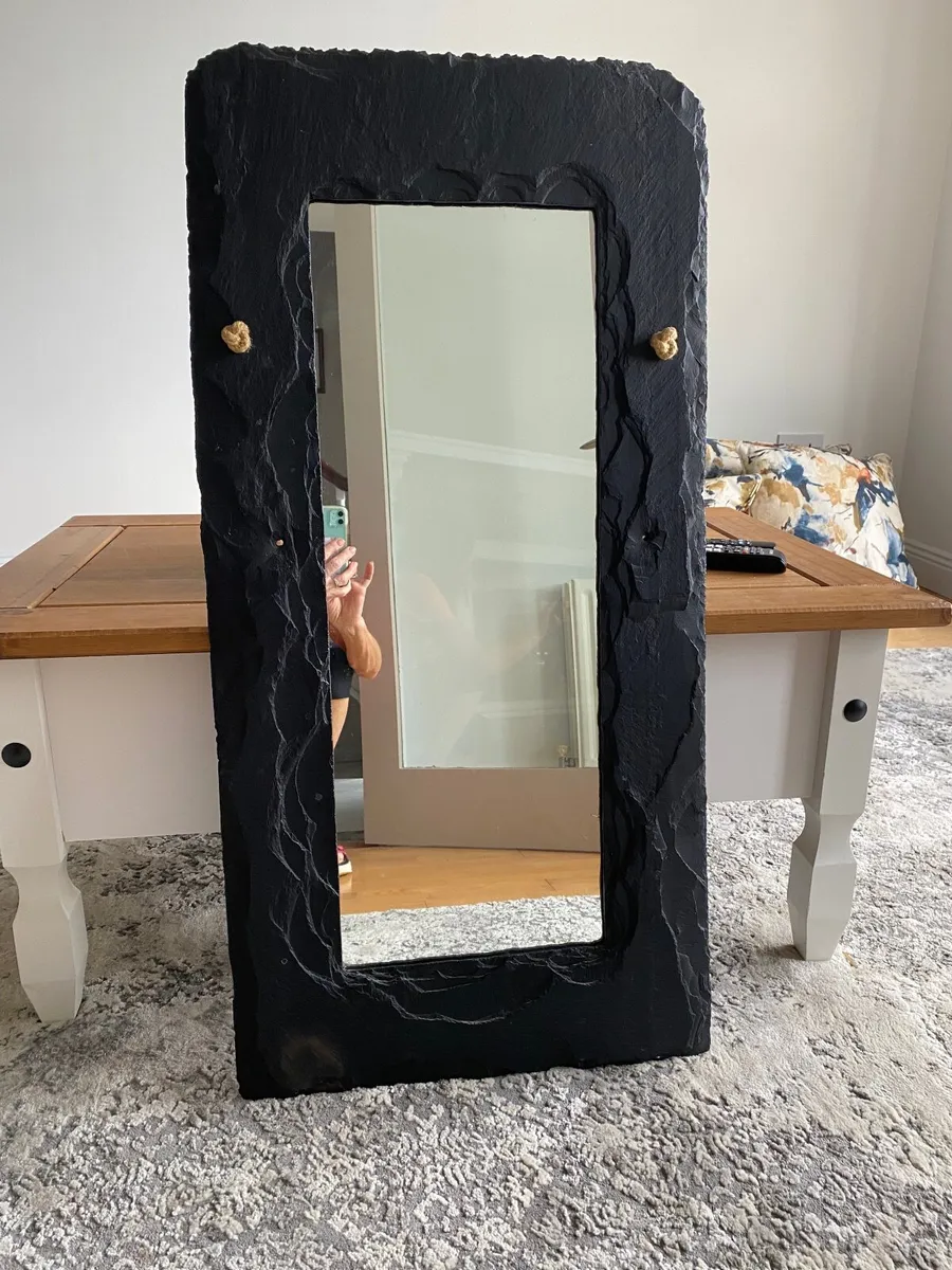 Handmade black slate mirror - Image 2
