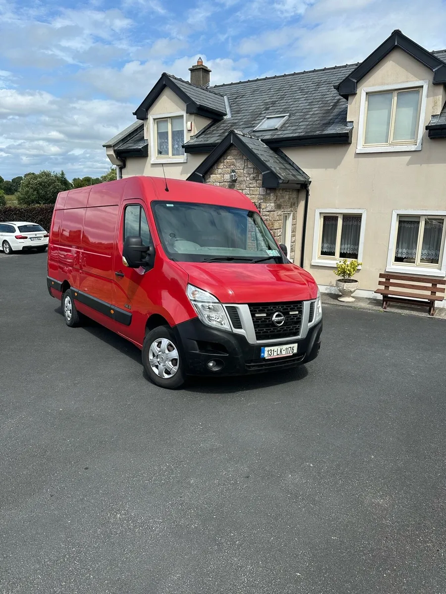 Nissan NV400 - Image 1