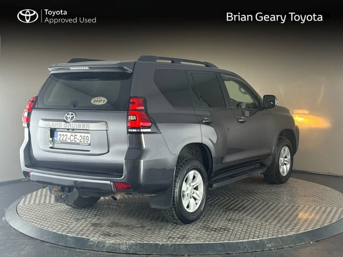 Toyota Land Cruiser GX COMM AUTO - Image 2