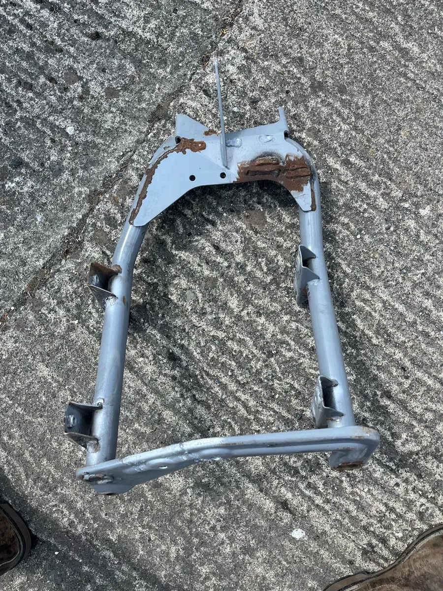Scania 143 step brackets - Image 2