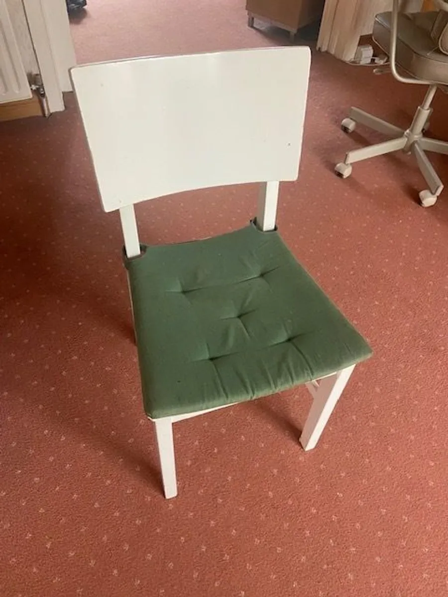 6 dining chairs - Image 2