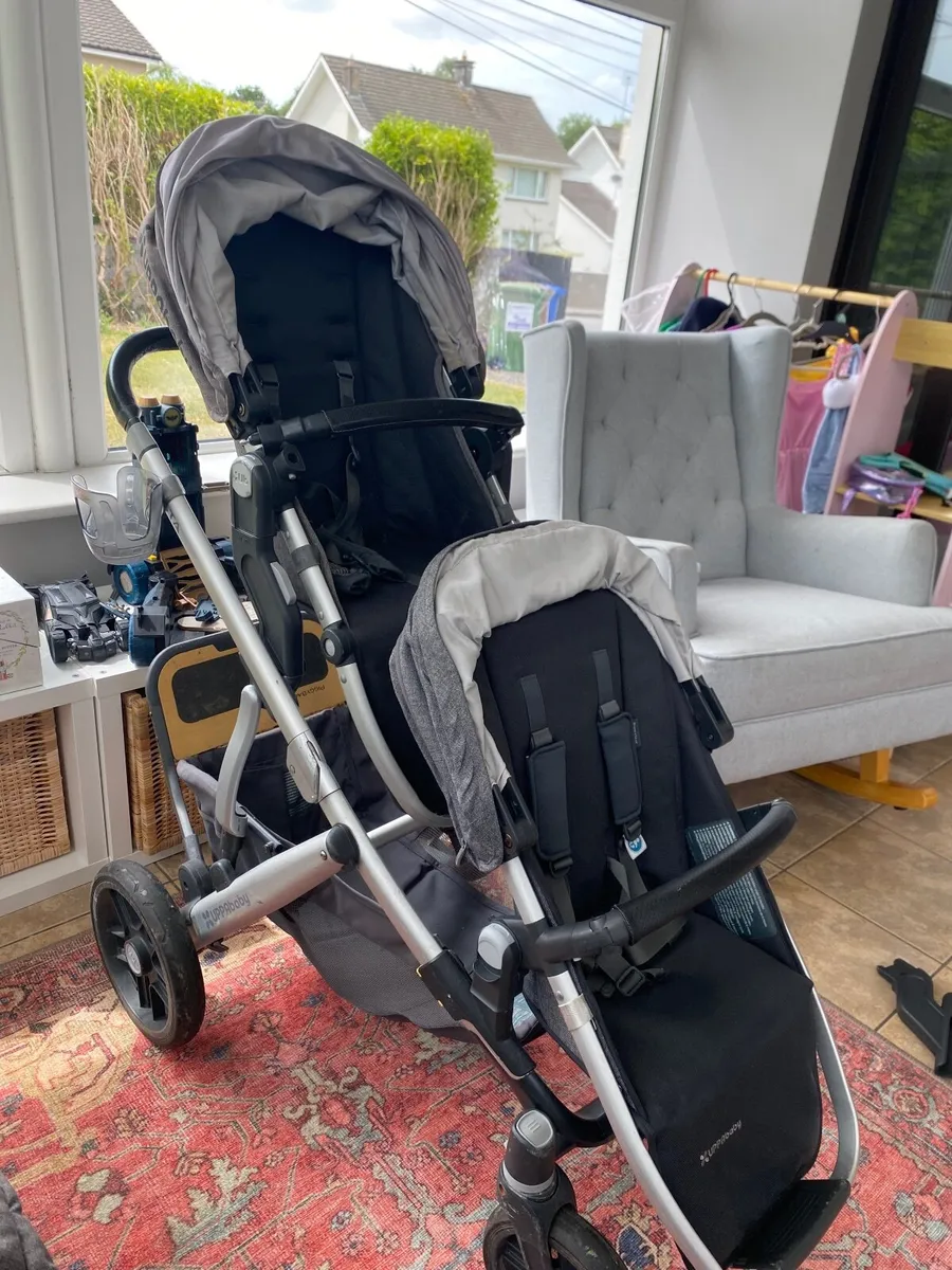 UPPAbaby Vista V2 Complete Bundle - Image 4