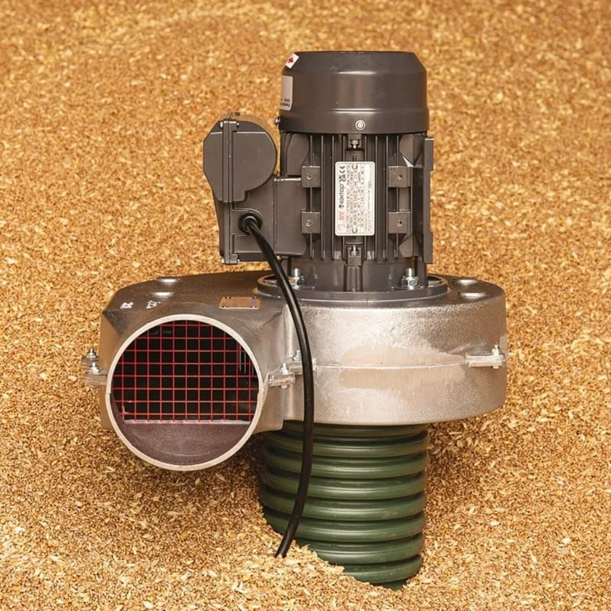 Grain Pedestals and Cooling Fans - Image 3