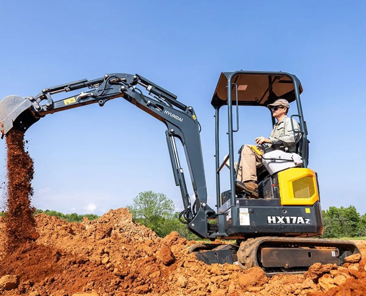 Hyundai Mini Excavator HX17 AZ  New & Unused (2025 - Image 4