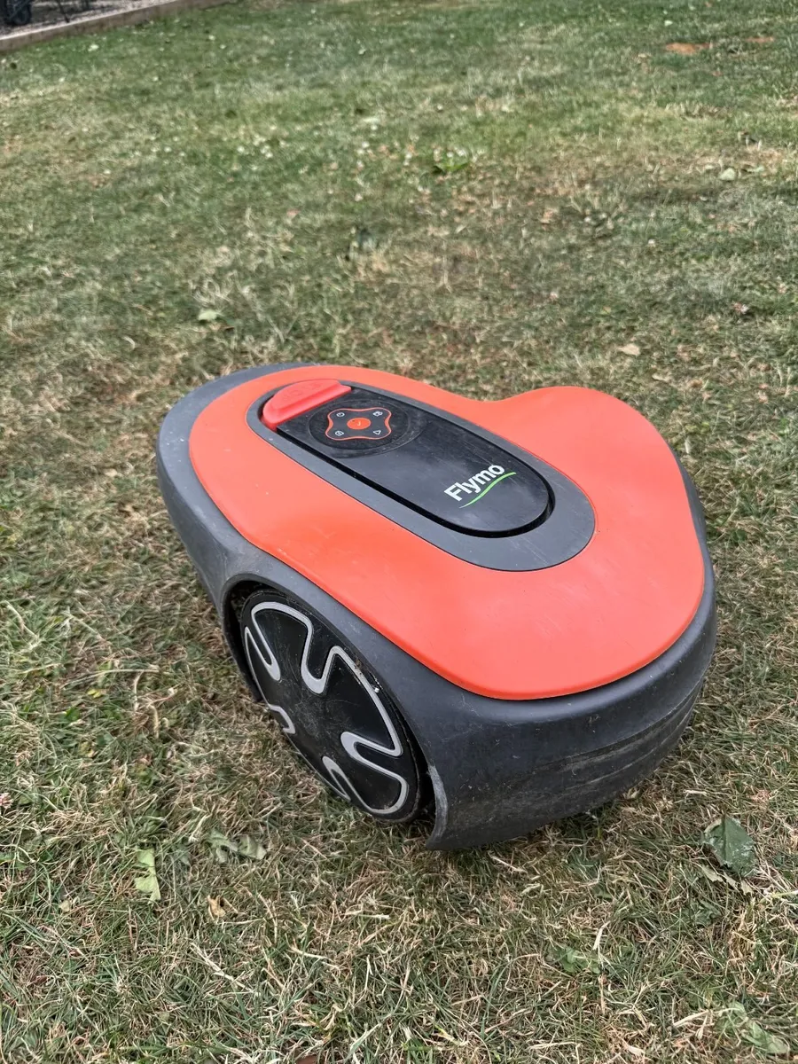 Flymo EasiLife 250 GO Robotic Lawn Mower and house - Image 1