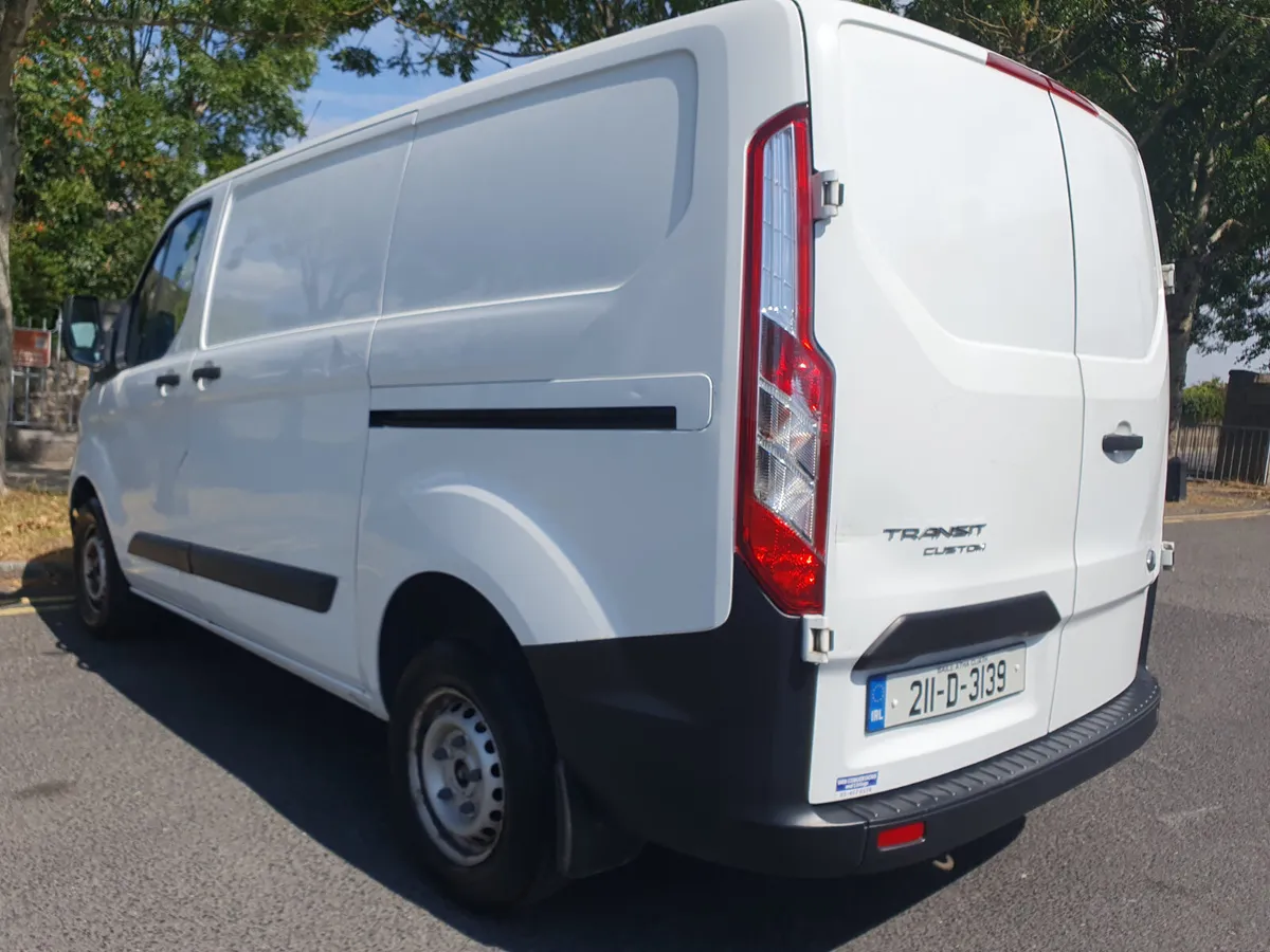 Ford Transit Custom 2021 // CVRT 01/27 // 188 KM - Image 4