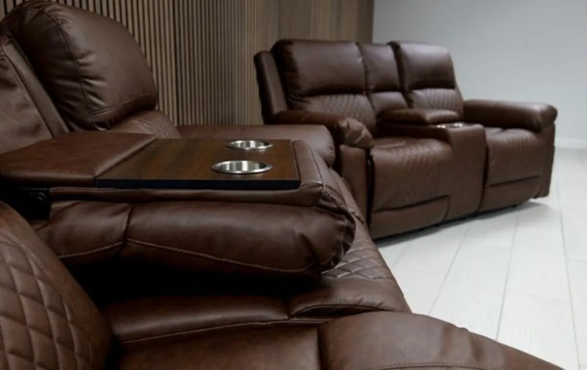 Brand new  norman 3 plus 2 recliners reduced - Image 4