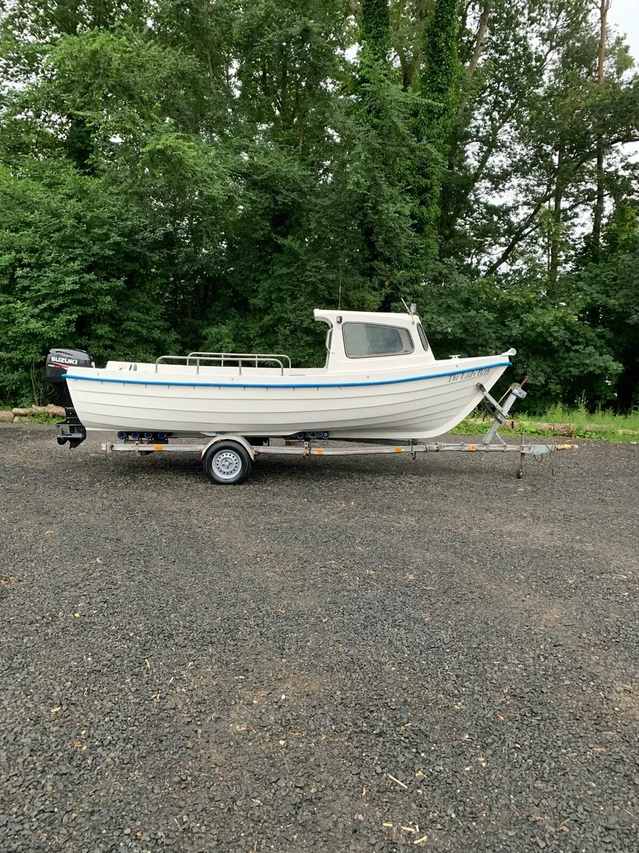 Redbay fast fisher 19 Fishing boat DF60A trailer - Image 1