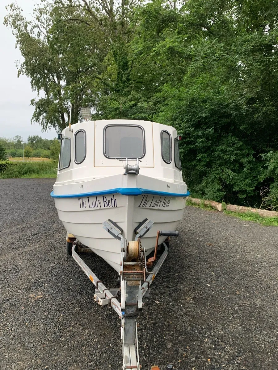 Redbay fast fisher 19 Fishing boat DF60A trailer - Image 3