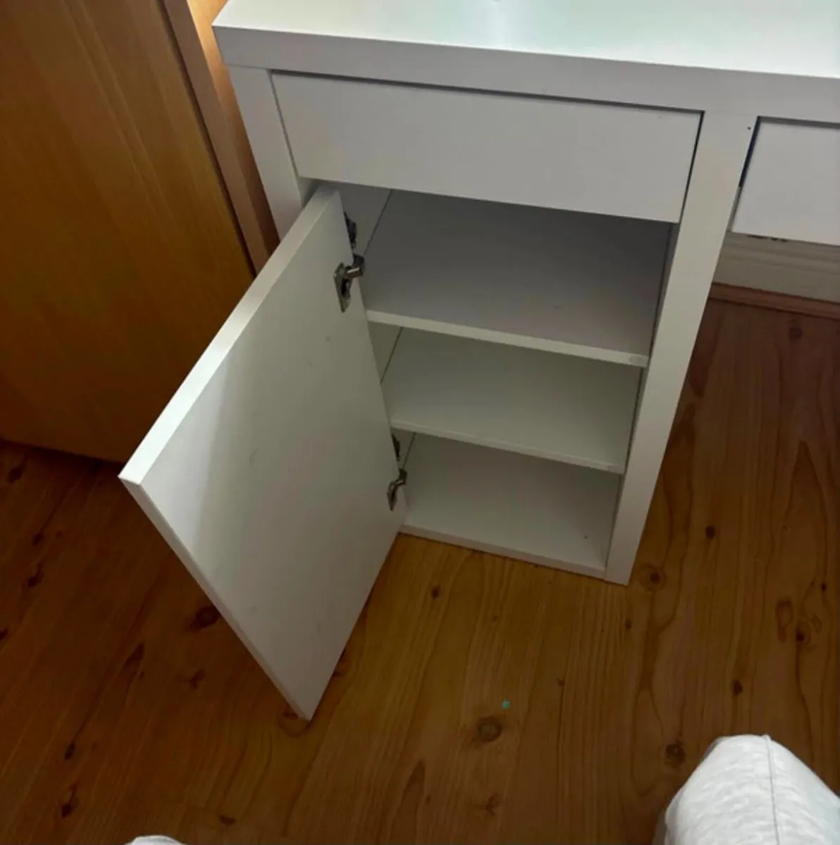 Vanity unit - Image 1