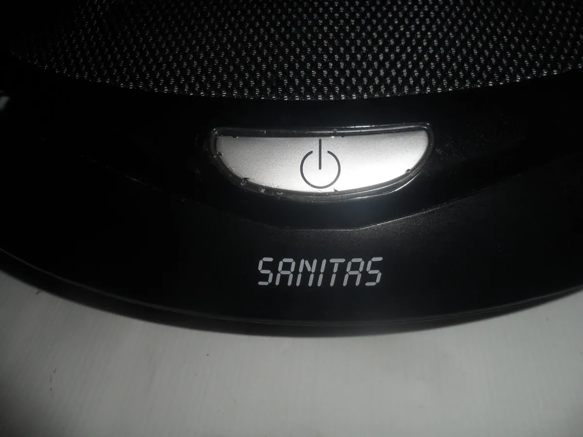 Sanitas foot massager - Image 2