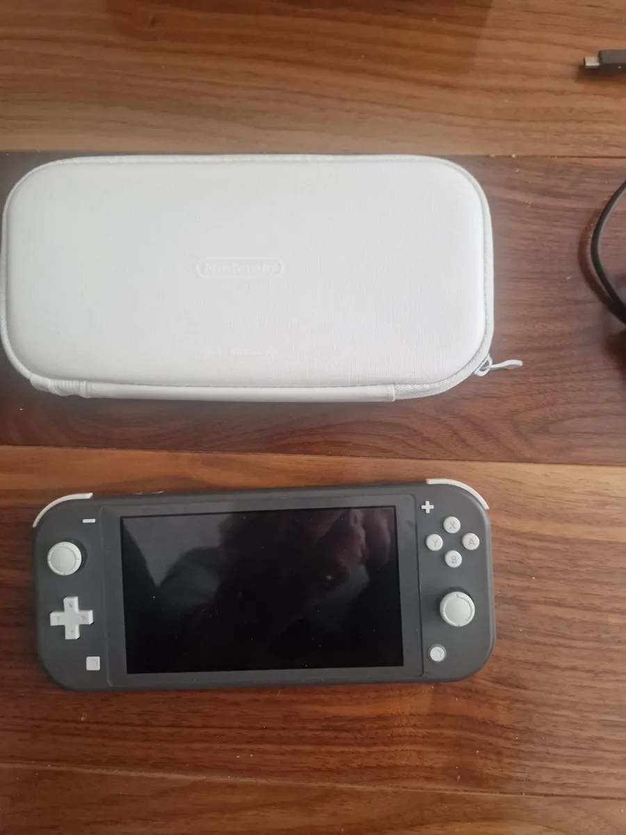 Switch lite - Image 1