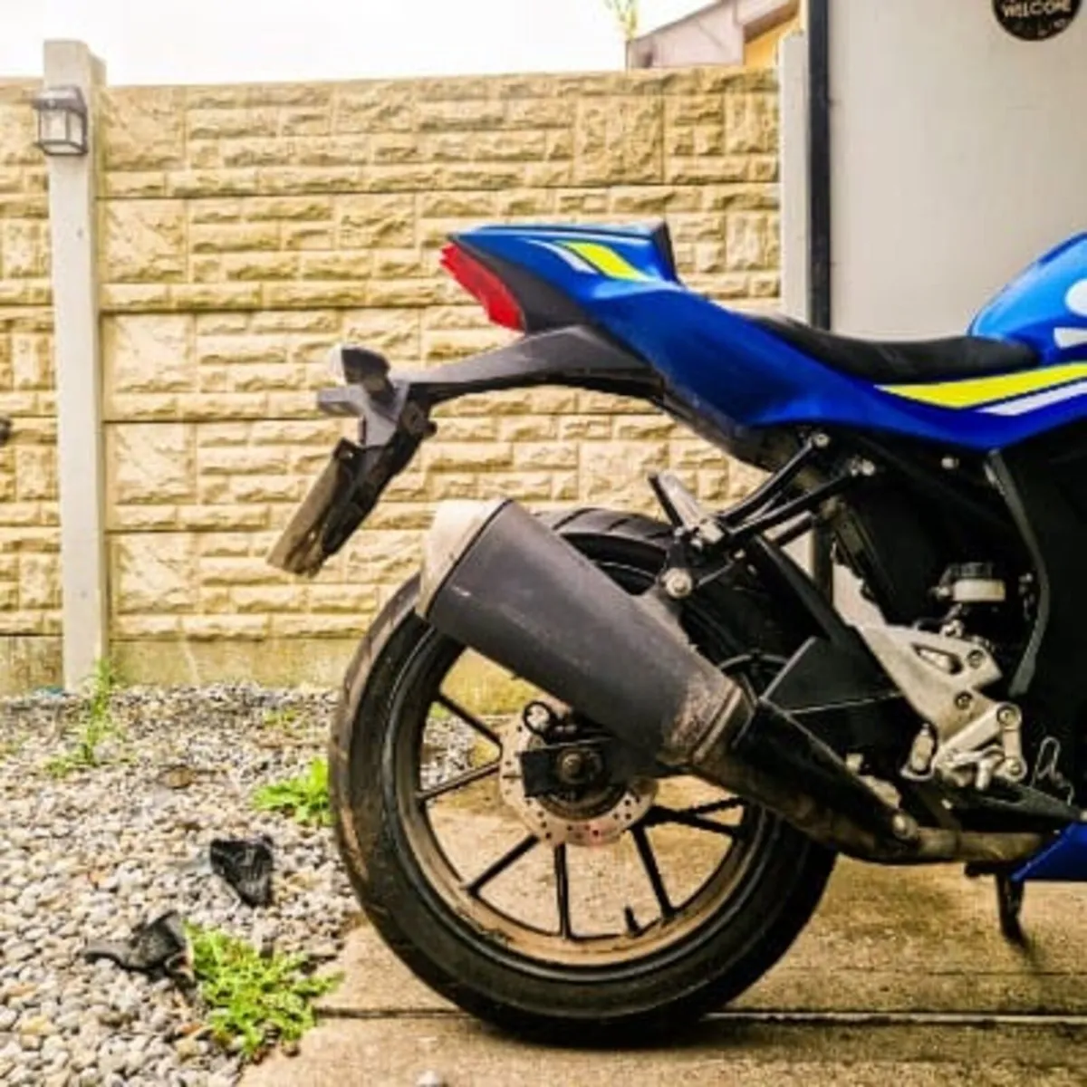 Beautiful suzuki 125 (191) - Image 2
