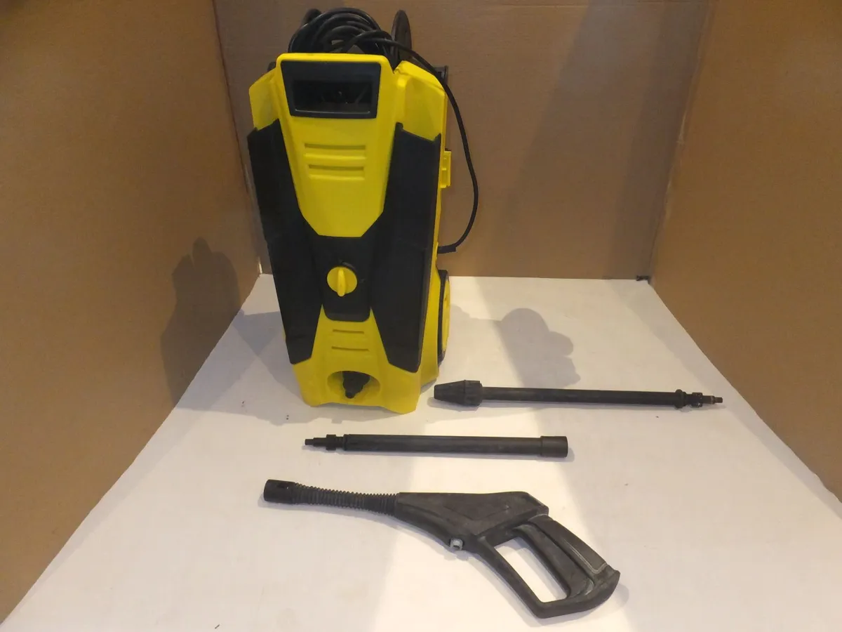Power washer - Image 1
