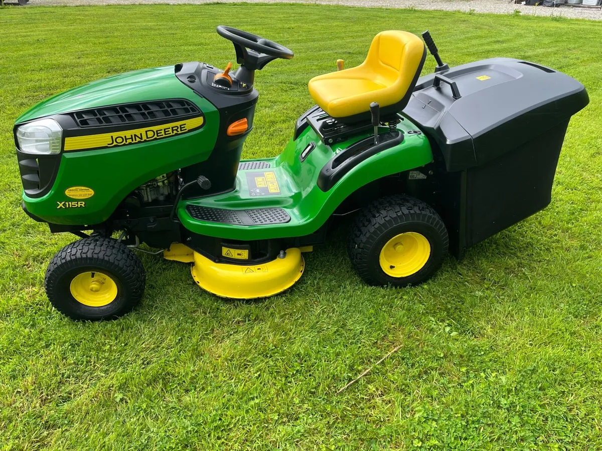 John Deere ride on mower - Image 4