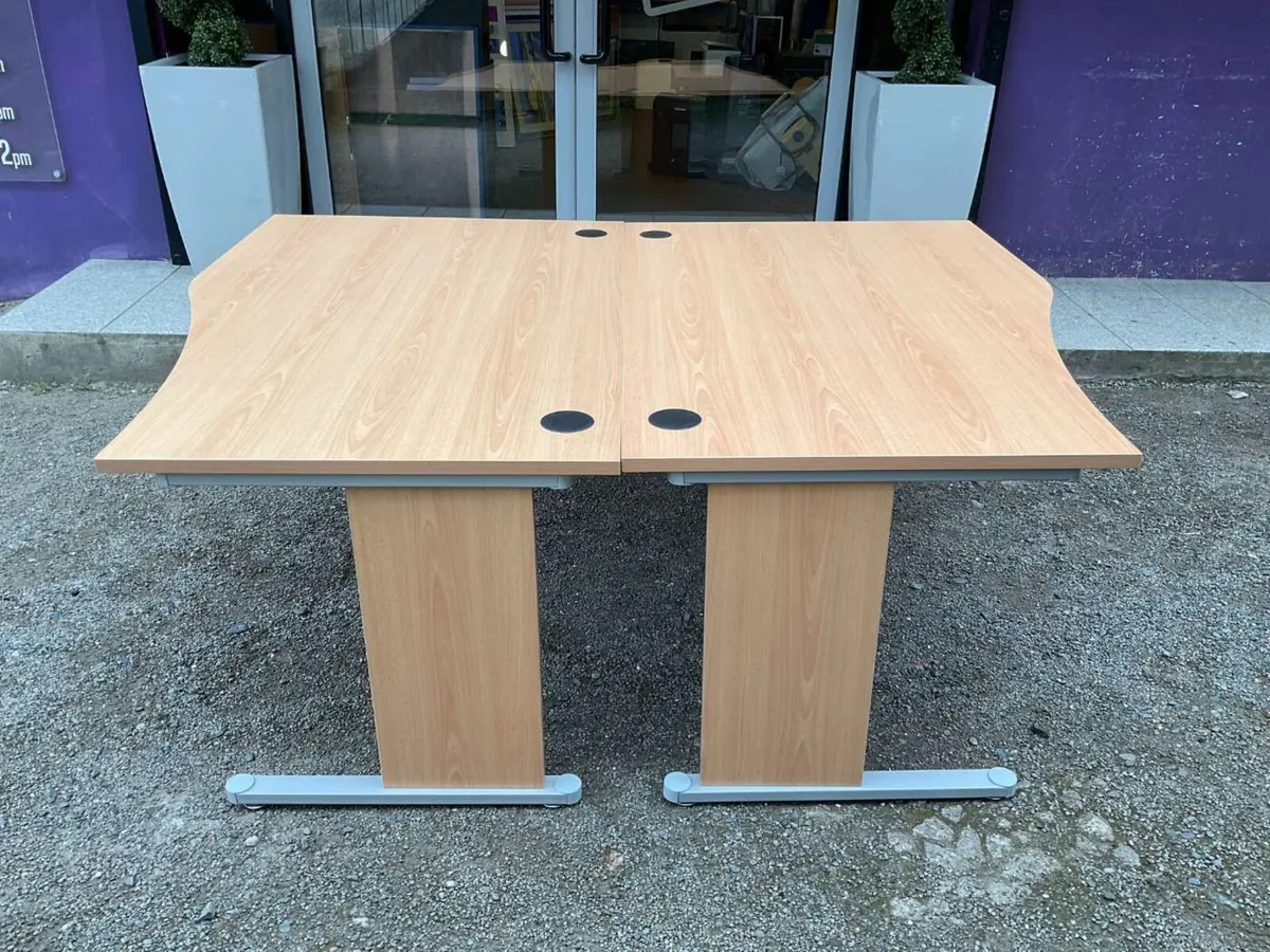 1600 Beech wave office desk - Image 3