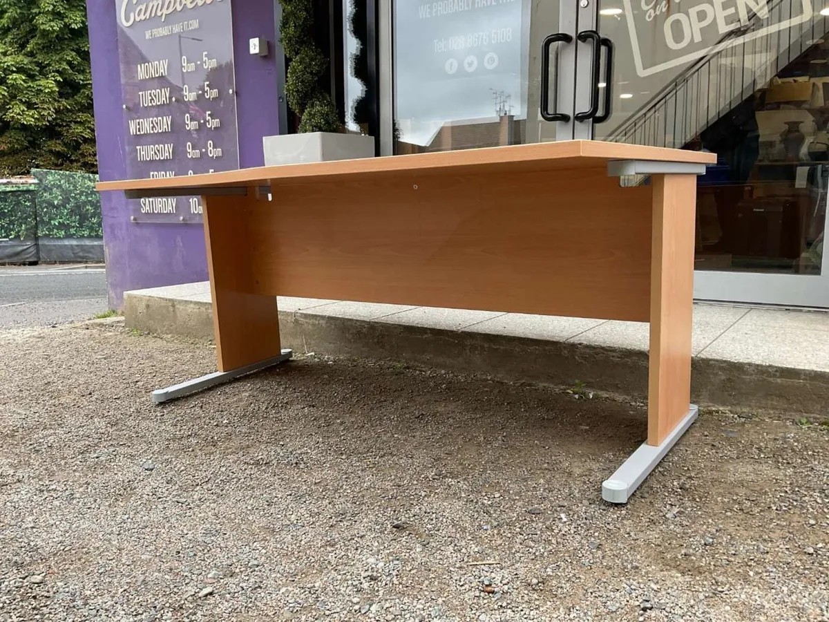 1600 Beech wave office desk - Image 4