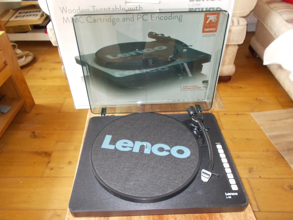 Lenco L-30 Turntable - Image 2