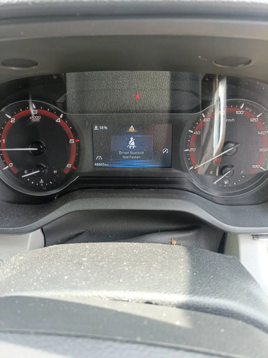 Maxus deliver 9 - Image 4