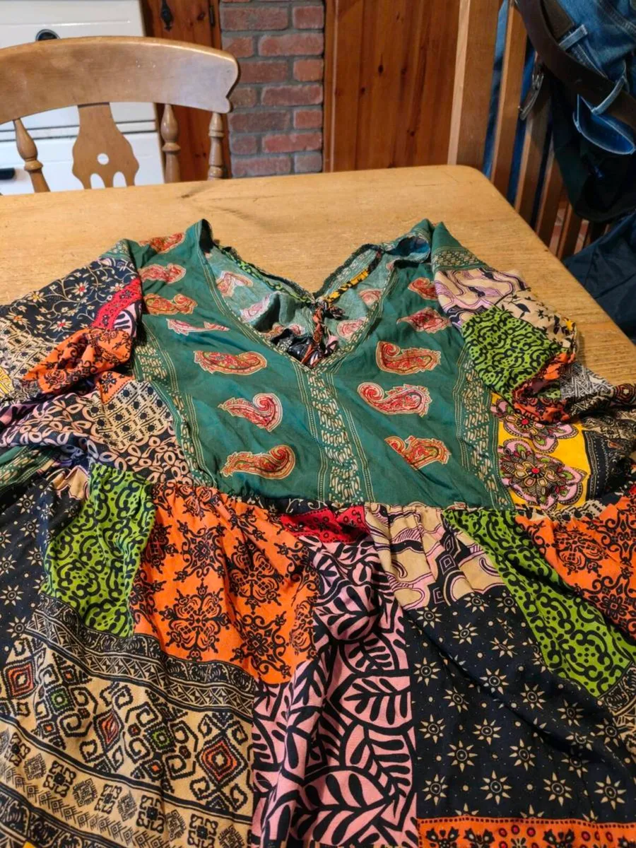 Sheín summer dress, new never worn.
Size 3 xl. Wid - Image 4