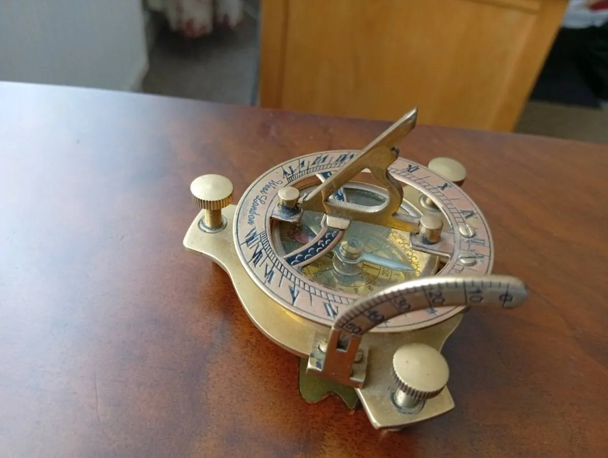 Brsss Sundial  ompass - Image 2