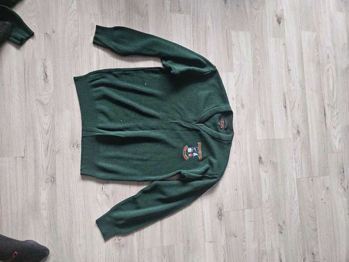 School uniform jumpers - Image 1