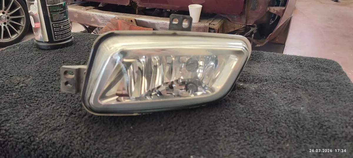 Range Rover Front Fog Light - Image 1