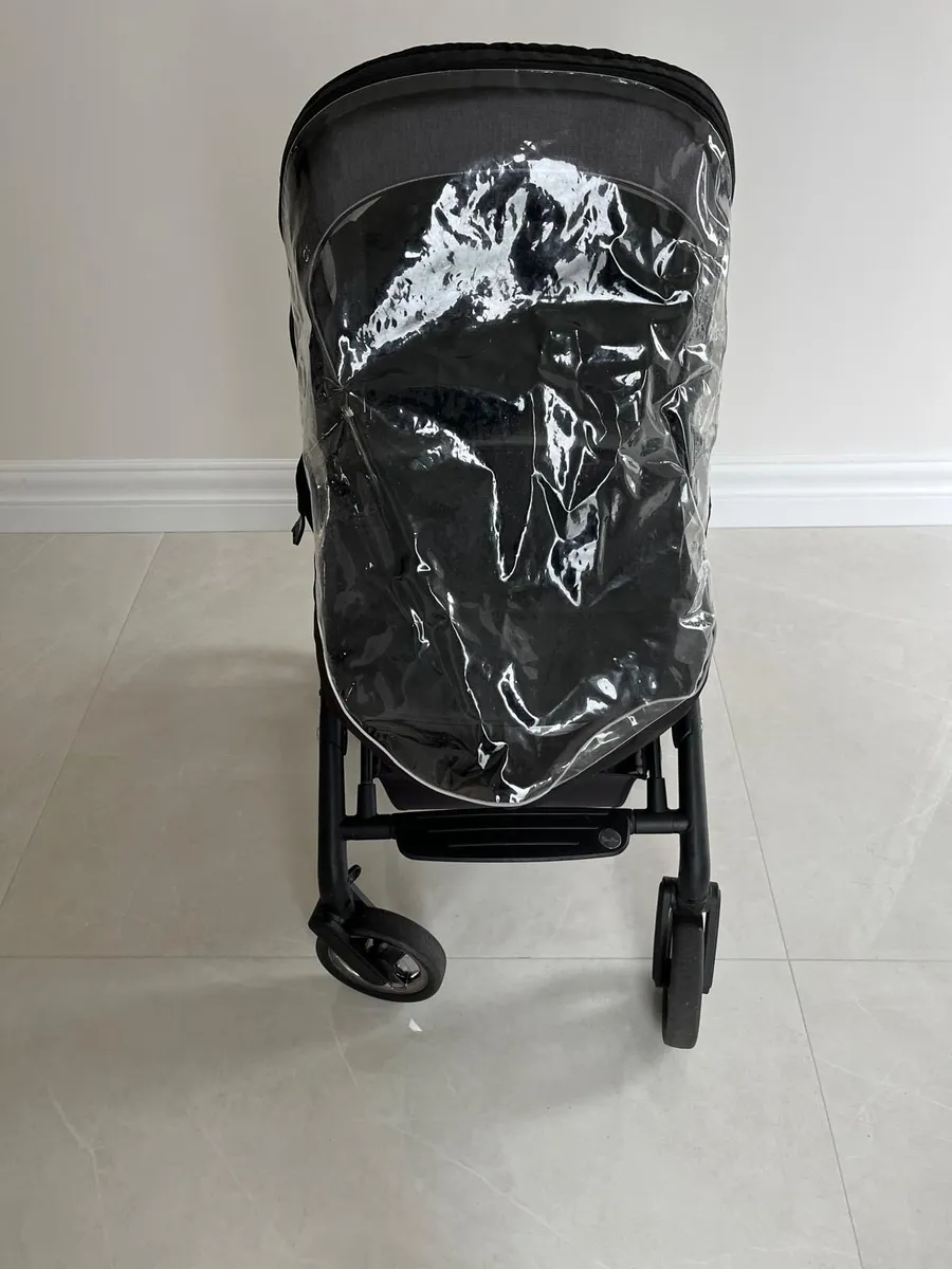 Silver cross complete travel system - Image 4
