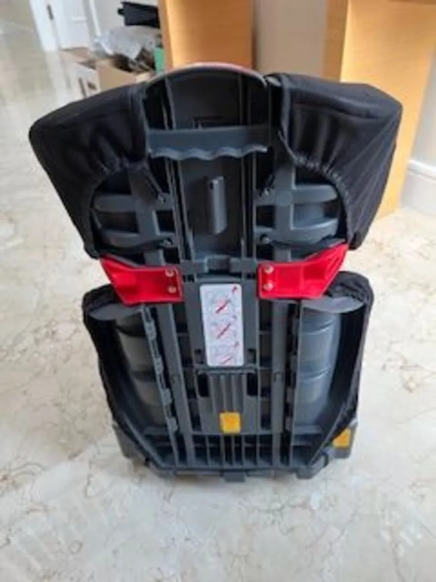 Graco Booster Seat - Image 4