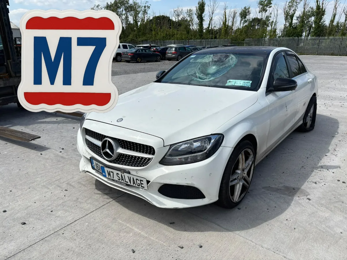 16 Merc C220 Diesel 2.1 Manual 275km Starting - Image 1