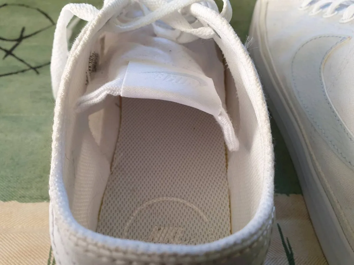 NikeCourt Legacy Canvas Womens Shoes 7.5UK - Image 3