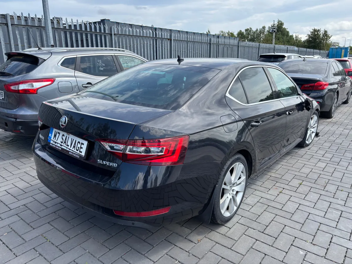 19 Superb 2.0 Tdi Exc 140k miles Starting - Image 3