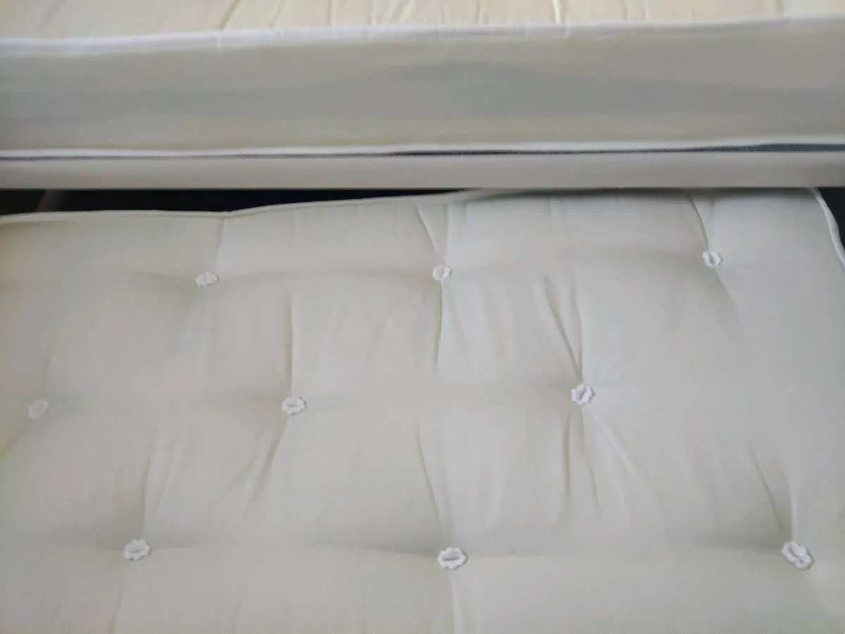 Guest Bed - Image 4