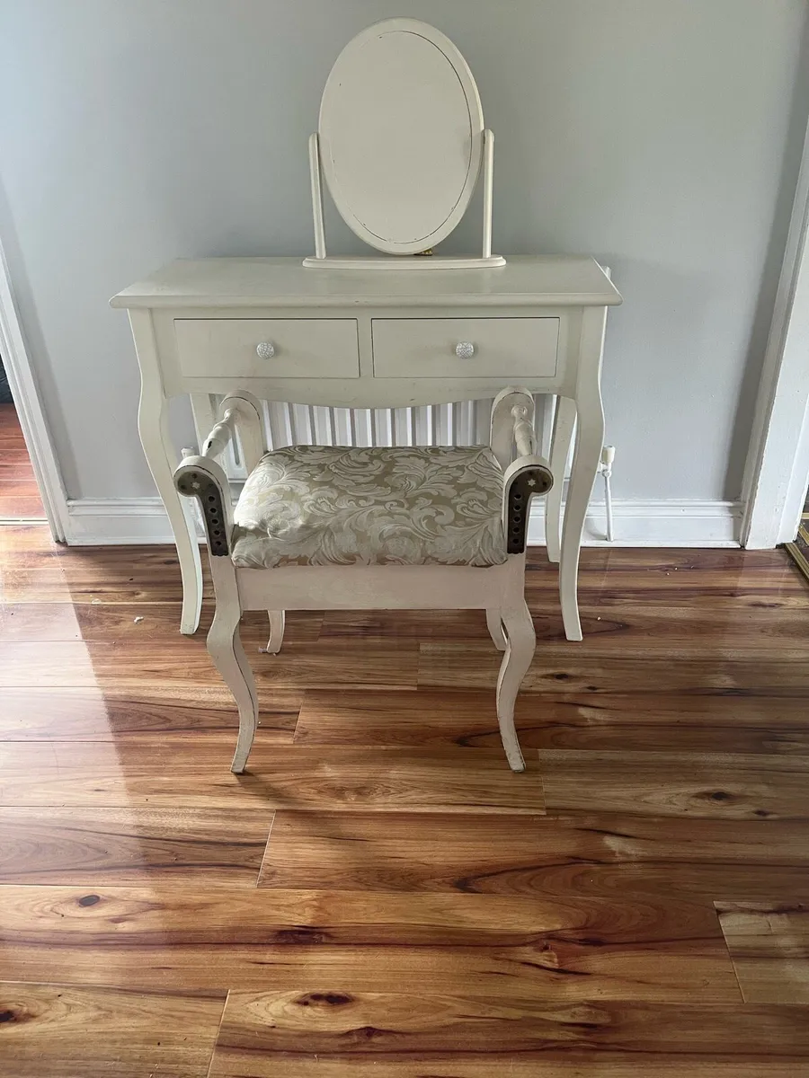 Table and Piano stool