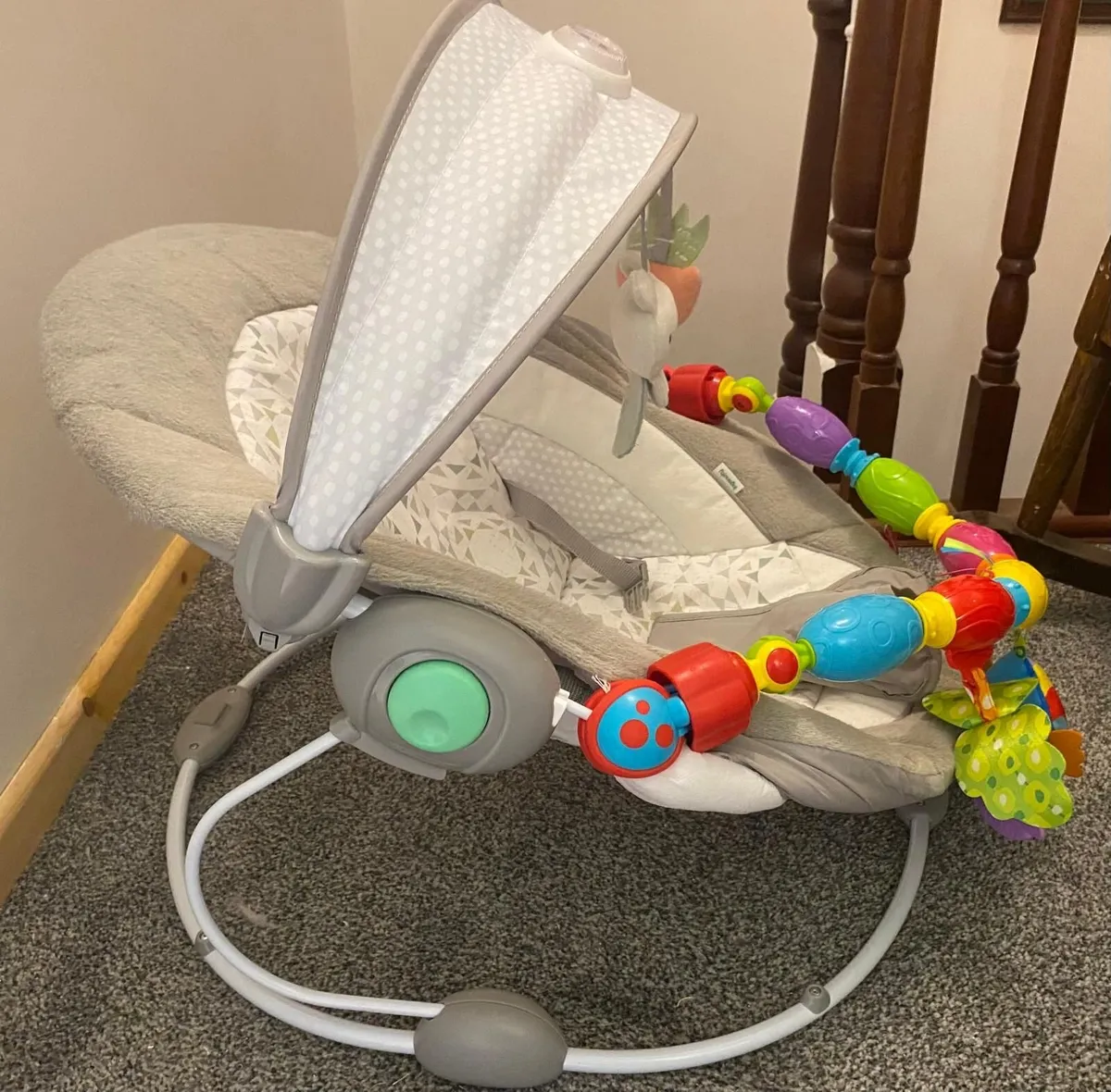 Bundle of x5 essential baby items (0-6 months+) - Image 3