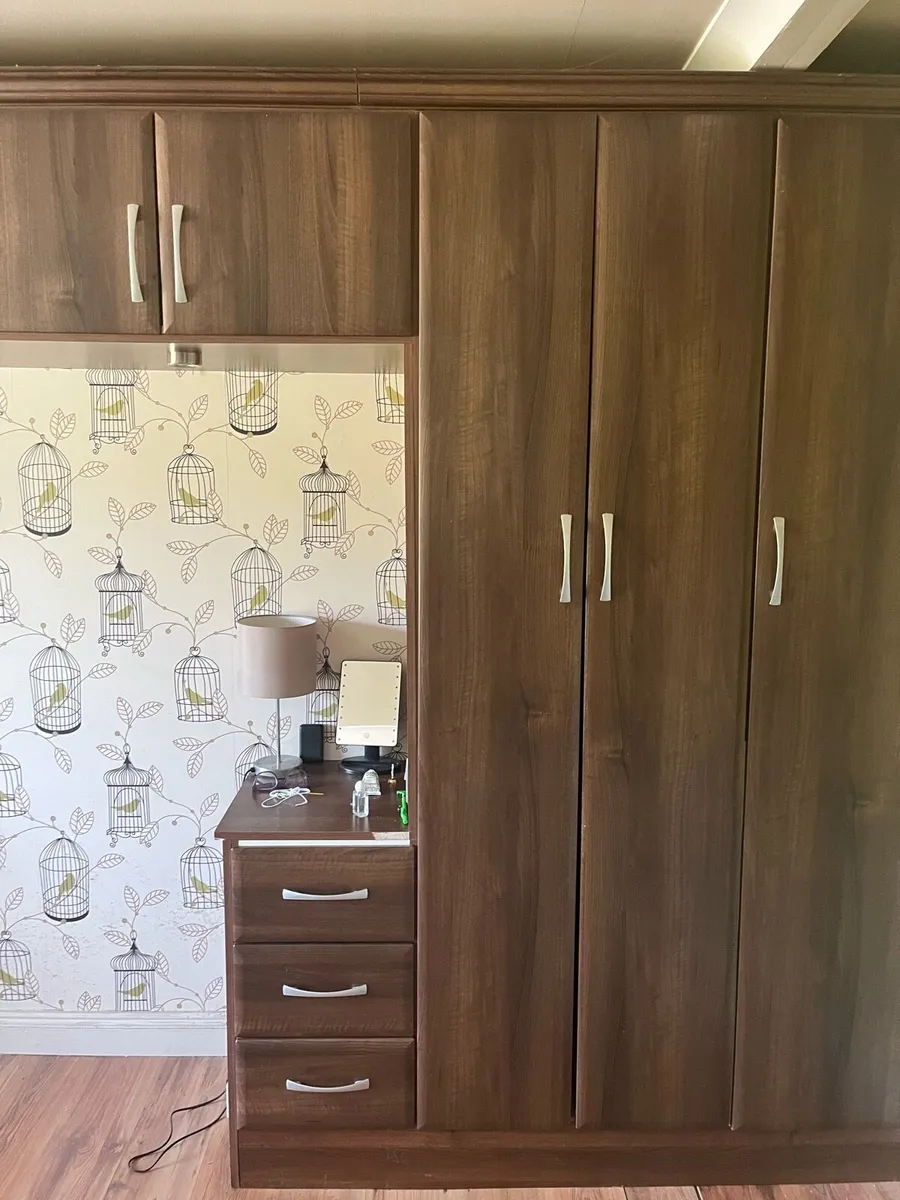 Wardrobe Doors - Image 2