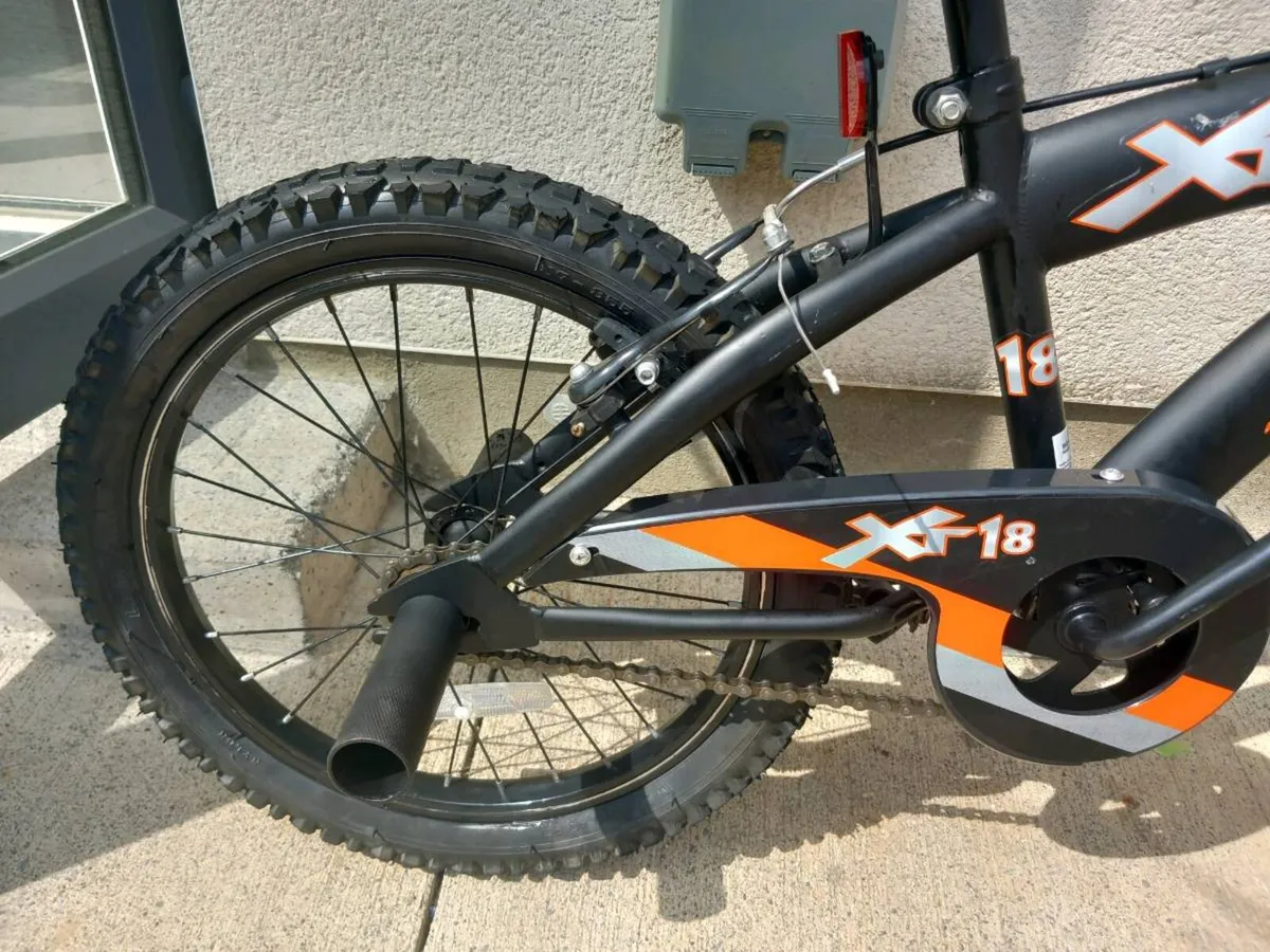 XR18 Kids bike size 18 inch wheels - Image 3
