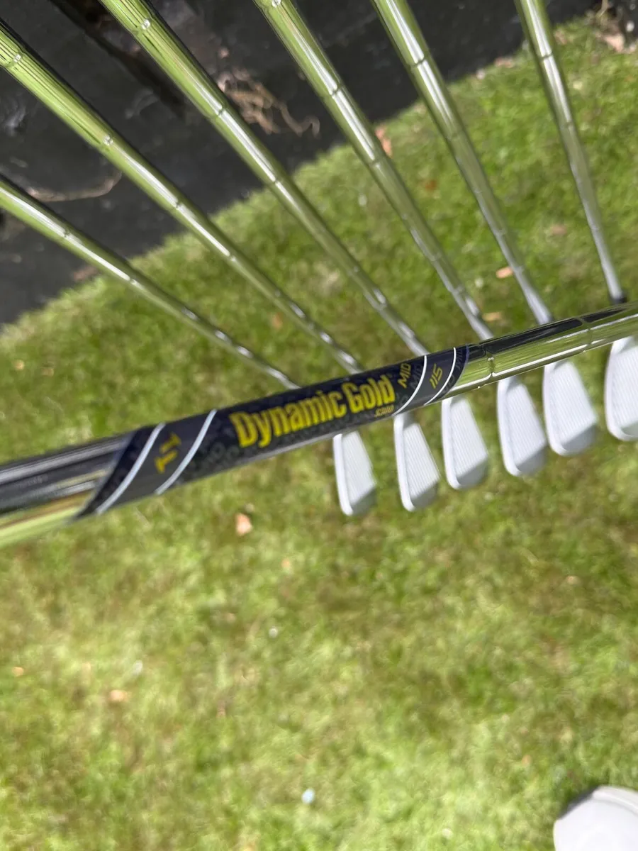 2026 Wilson Staff irons (combo) - Image 2