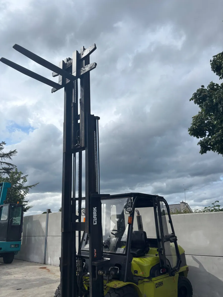 5 ton container spec forklift - Image 2