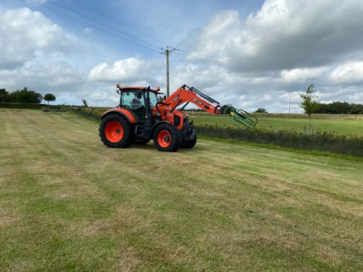 2021 Kubota M7152 Premium c/w MX Loader - Image 2