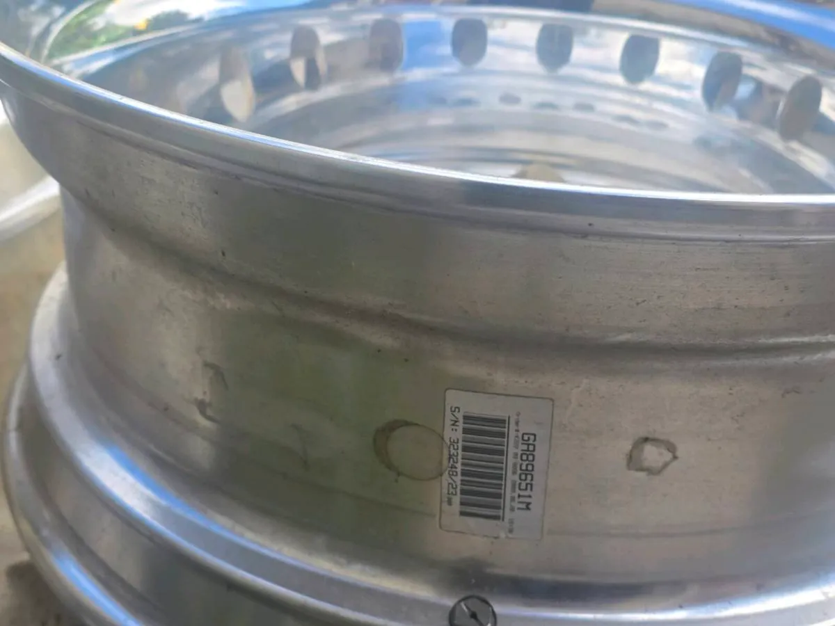 Alloy rims - Image 2