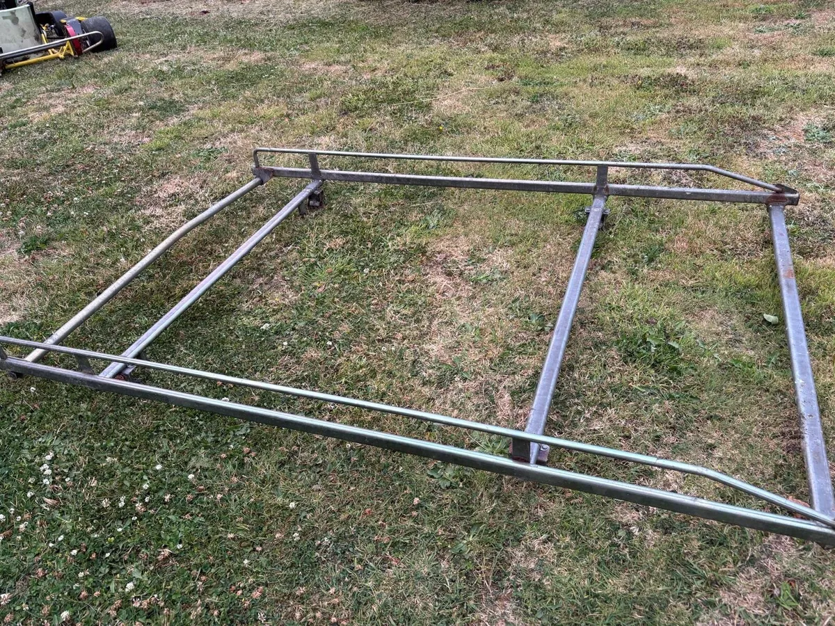 Roof rack - Image 2