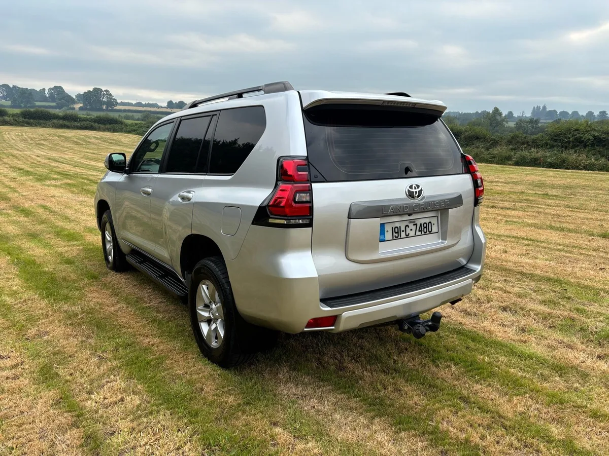 Toyota Landcruiser price plus VAT - Image 4